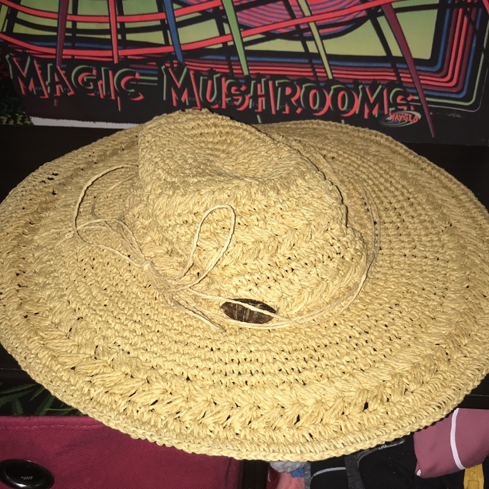 Straw Sun hat